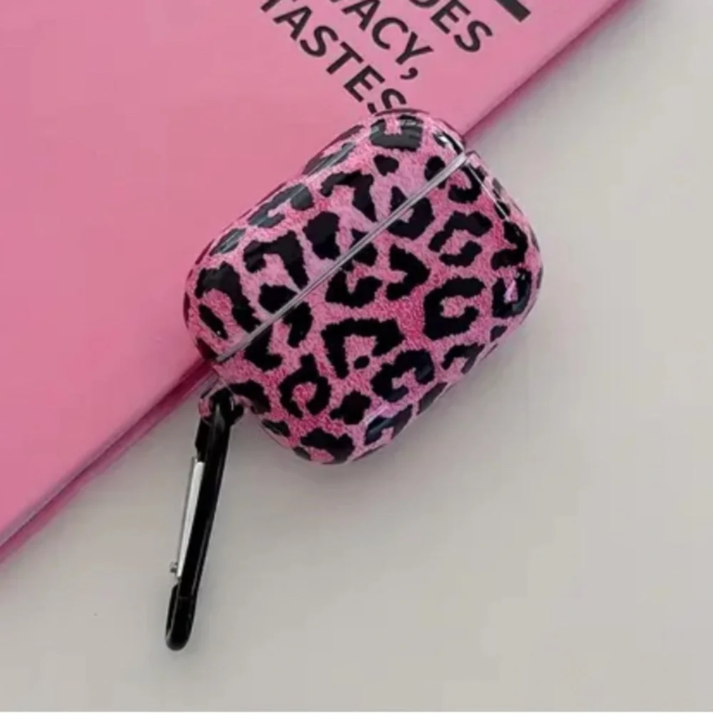 Pink & Black Leopard Print Apple AirPods 3rd generation case NWOT - Picture 4 of 4